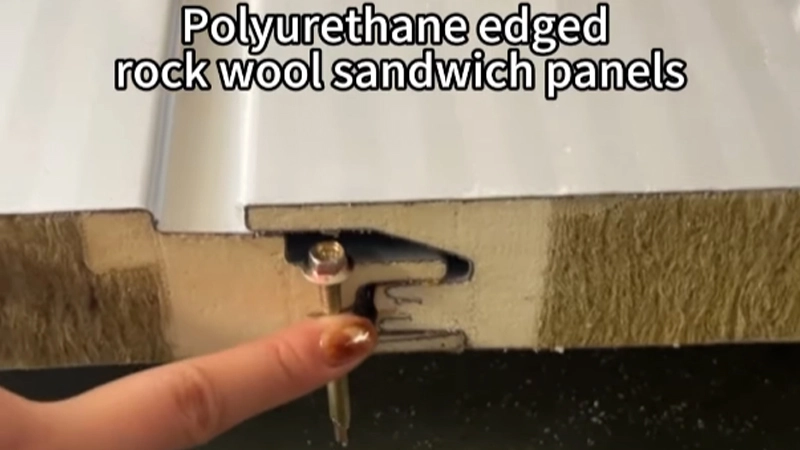 ¿Qué panel de pared exterior elegir ??? Panel sándwich con bordes de poliuretano
