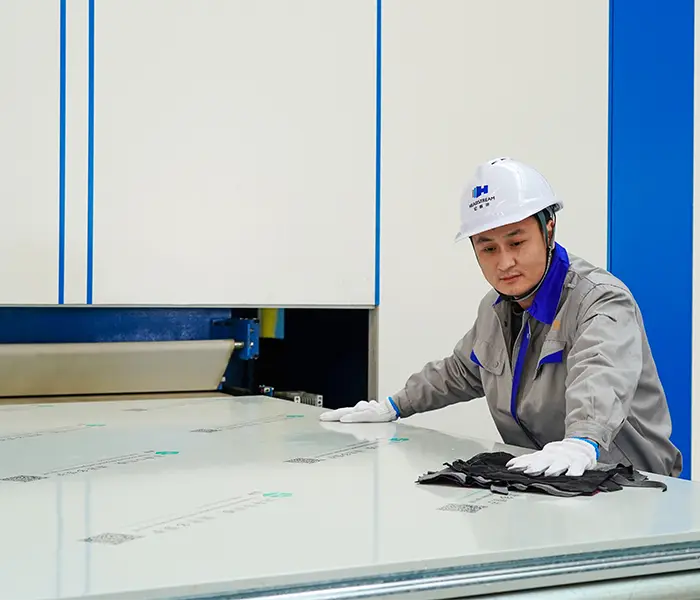 Headstream proporciona paneles de sala limpia para un rendimiento superior