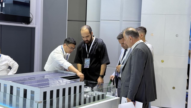 HEADSTREAM Shines at 2025 IDCE Expo with Innovative Data Center Enclosure Solutions